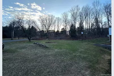 88 W Pine Road, Staatsburg, NY 12580 - Photo 28