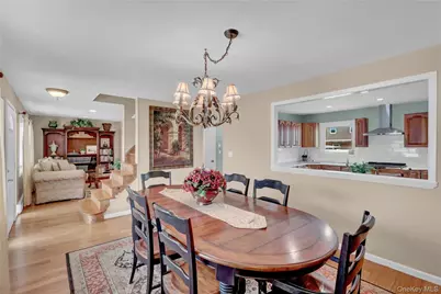 59 Lincoln Boulevard, Bethpage, NY 11714 - Photo 6