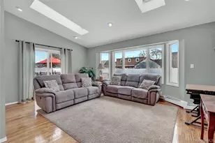 59 Lincoln Blvd, Bethpage, NY 11714 - Photo 12