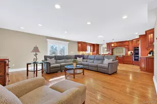 2864 Old Yorktown Rd, Yorktown Heights, NY 10598 - Photo 10