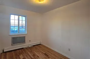 22-11 119th St, College Point, NY 11356 - Photo 6