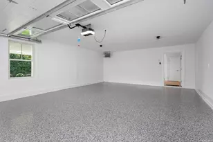 40 Hewlett Ln, Port Washington, NY 11050 - Photo 28