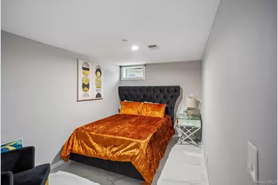 296 Milburn Avenue, Baldwin, NY 11510 - Photo 22