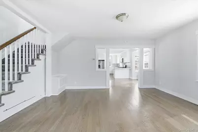 35 Weston Avenue, Deer Park, NY 11729 - Photo 10