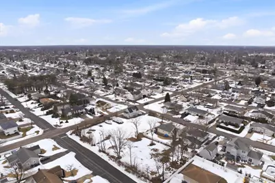 35 Weston Avenue, Deer Park, NY 11729 - Photo 30