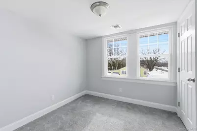 35 Weston Avenue, Deer Park, NY 11729 - Photo 22