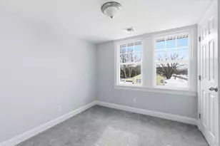 35 Weston Ave, Deer Park, NY 11729 - Photo 22