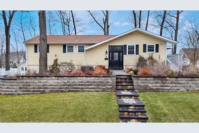 5 Indian Drive, West Nyack, NY 10994 - Photo 1