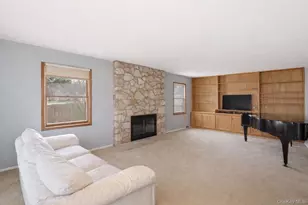 25 Haskel Ln, Stony Brook, NY 11790 - Photo 6