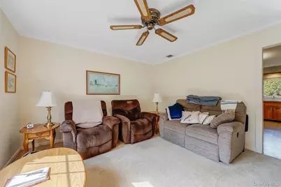 15 Seeley Court, Malverne, NY 11565 - Photo 16