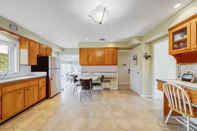 15 Seeley Court, Malverne, NY 11565 - Photo 18