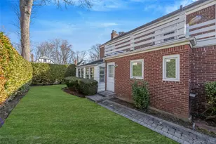 15 Seeley Ct, Malverne, NY 11565 - Photo 8