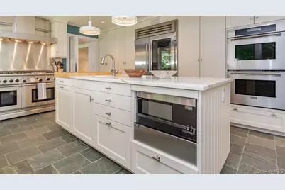 [Address not provided], Bridgehampton, NY 11932 - Photo 12