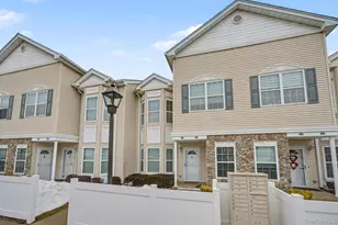 394 Spring Dr, East Meadow, NY 11554 - Photo 2