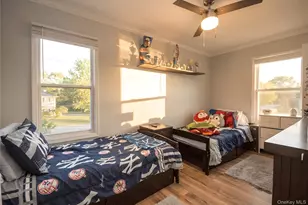 27 Ferndale Ave, Miller Place, NY 11764 - Photo 10