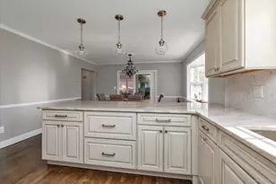 7 Rutgers Pl, Merrick, NY 11566 - Photo 8