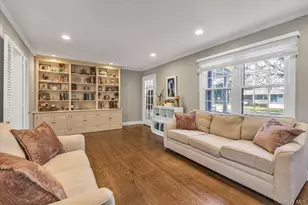 7 Rutgers Pl, Merrick, NY 11566 - Photo 4