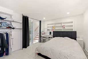 557 Woodbury Rd, Plainview, NY 11803 - Photo 24