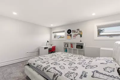 557 Woodbury Road, Plainview, NY 11803 - Photo 22