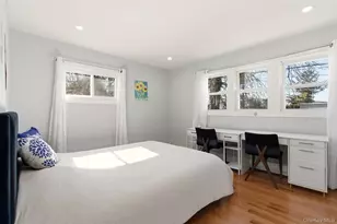 557 Woodbury Rd, Plainview, NY 11803 - Photo 14