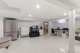 557 Woodbury Rd, Plainview, NY 11803 - Photo 28