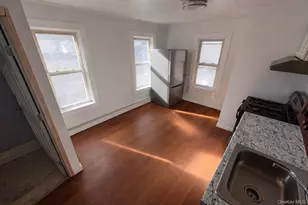 203 West Main St St, Middletown, NY 10940 - Photo 2