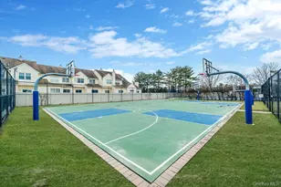 120 Cranberry Ct, Melville, NY 11747 - Photo 42