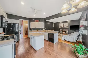 120 Cranberry Ct, Melville, NY 11747 - Photo 14