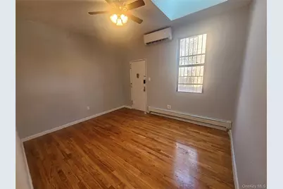 202-15 Hollis Avenue #R, Saint Albans, NY 11412 - Photo 2