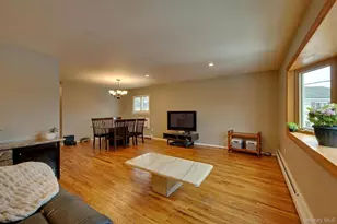 15 Snapper Ct, Lindenhurst, NY 11757 - Photo 8