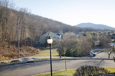 919 Saratoga Lane, Fishkill, NY 12524 - Photo 24