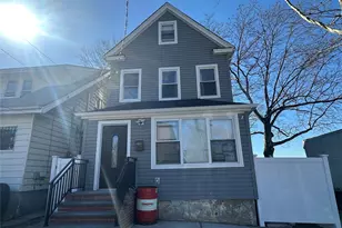 61-12 160th St, Fresh Meadows, NY 11365 - Photo 2