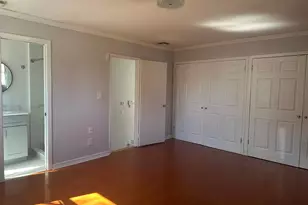 23 Clinton Ln, Jericho, NY 11753 - Photo 6