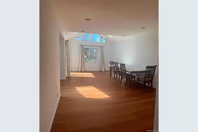 23 Clinton Lane, Jericho, NY 11753 - Photo 4