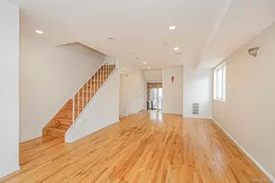 61 Merivale Ln, New York, NY 10304 - Photo 8