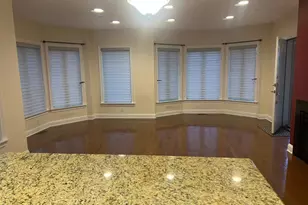 337 Park Crescent, College Point, NY 11356 - Photo 4