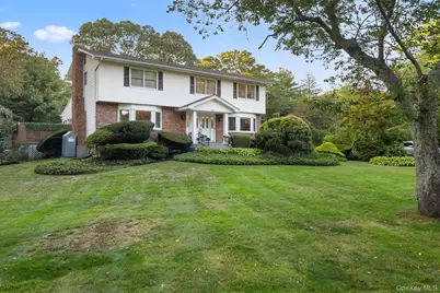 461 Wolf Hill Road, Dix Hills, NY 11746 - Photo 2