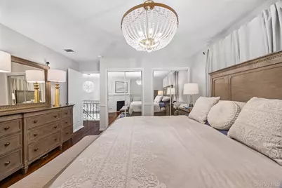 461 Wolf Hill Road, Dix Hills, NY 11746 - Photo 18