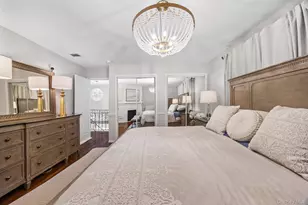 461 Wolf Hill Rd, Dix Hills, NY 11746 - Photo 18