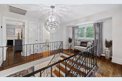 461 Wolf Hill Road, Dix Hills, NY 11746 - Photo 16