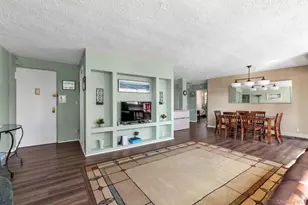 7-25 166, Whitestone, NY 11357 - Photo 2