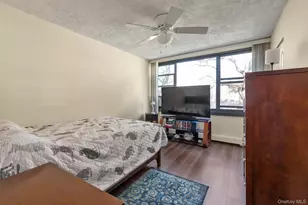 7-25 166, Whitestone, NY 11357 - Photo 8