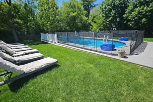 11 John St, Westhampton Beach, NY 11978 - Photo 6