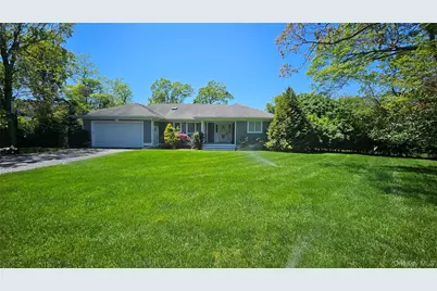 11 John Street, Westhampton Beach, NY 11978 - Photo 2