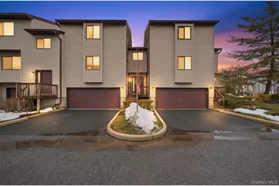 15 Kings Court, Nanuet, NY 10954 - Photo 1