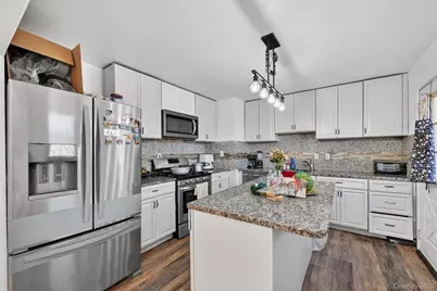 129 Vails Gate Heights Drive, New Windsor, NY 12553 - Photo 16