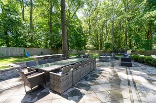 9 E Stemmer Ln, Suffern, NY 10901 - Photo 22