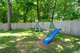 9 E Stemmer Ln, Suffern, NY 10901 - Photo 30