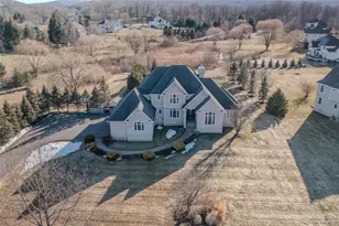 56 Autumn Chase Dr, Hopewell Junction, NY 12533 - Photo 2