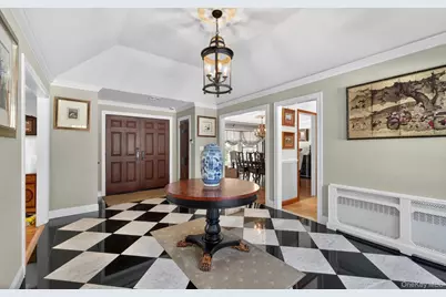 15 Tiber Road, Oyster Bay, NY 11791 - Photo 4